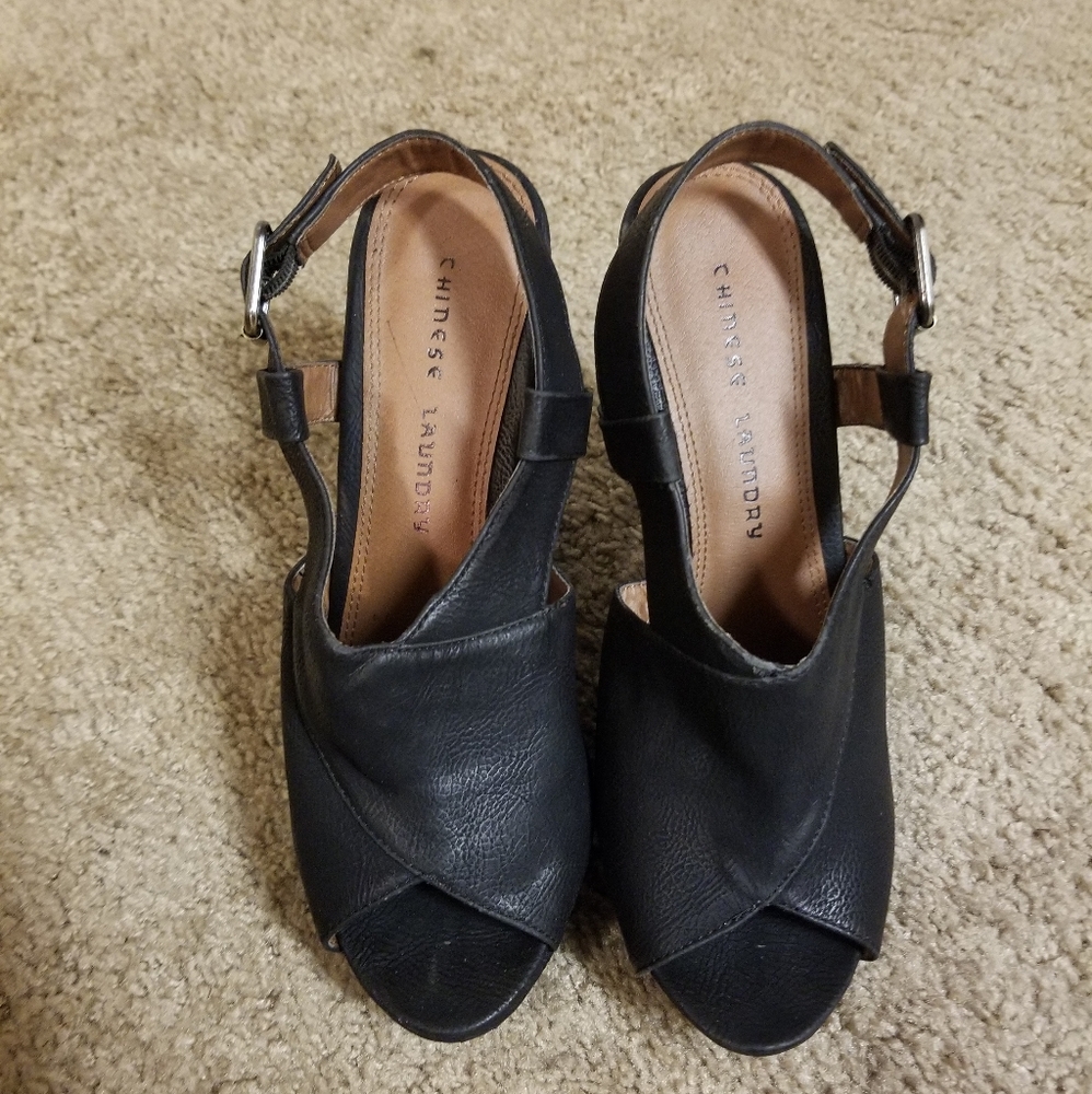 Black Platforms